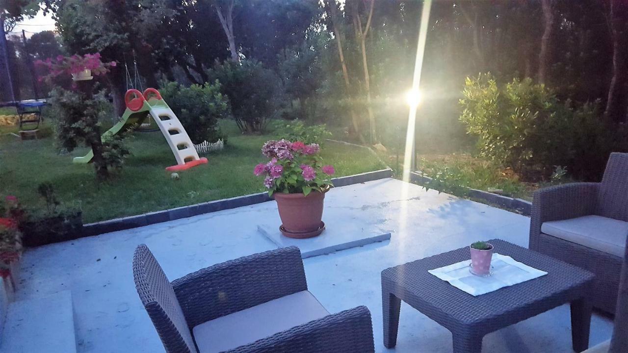 Apartmani "Sandro" Gonar Раб Экстерьер фото