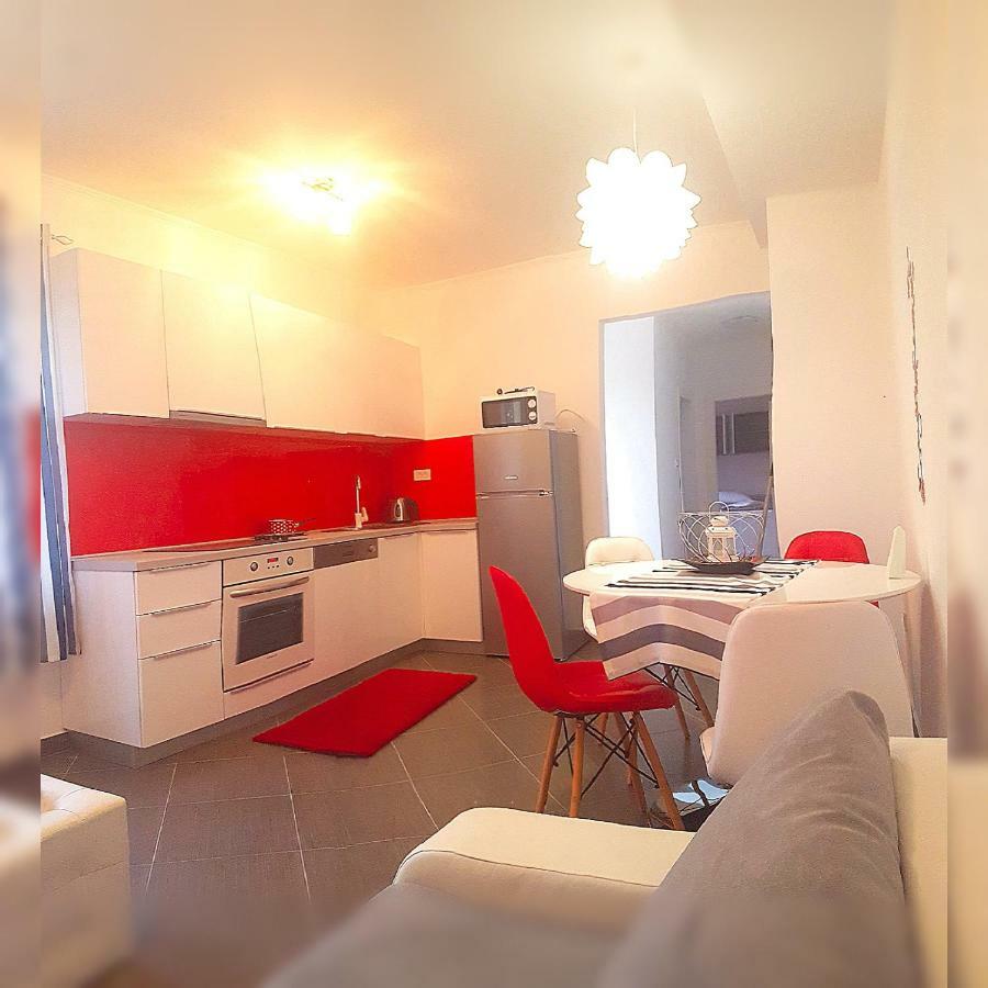 Apartmani "Sandro" Gonar Раб Экстерьер фото