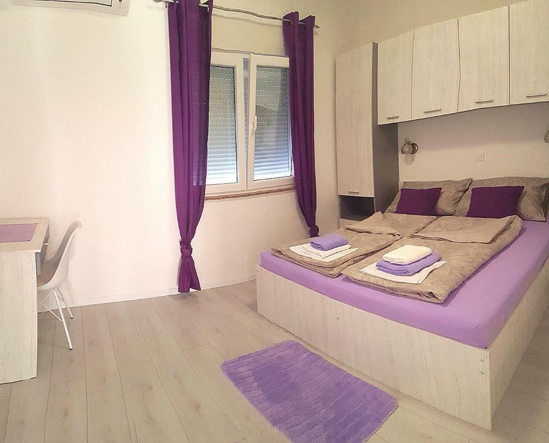Apartmani "Sandro" Gonar Раб Экстерьер фото
