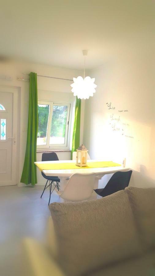 Apartmani "Sandro" Gonar Раб Экстерьер фото
